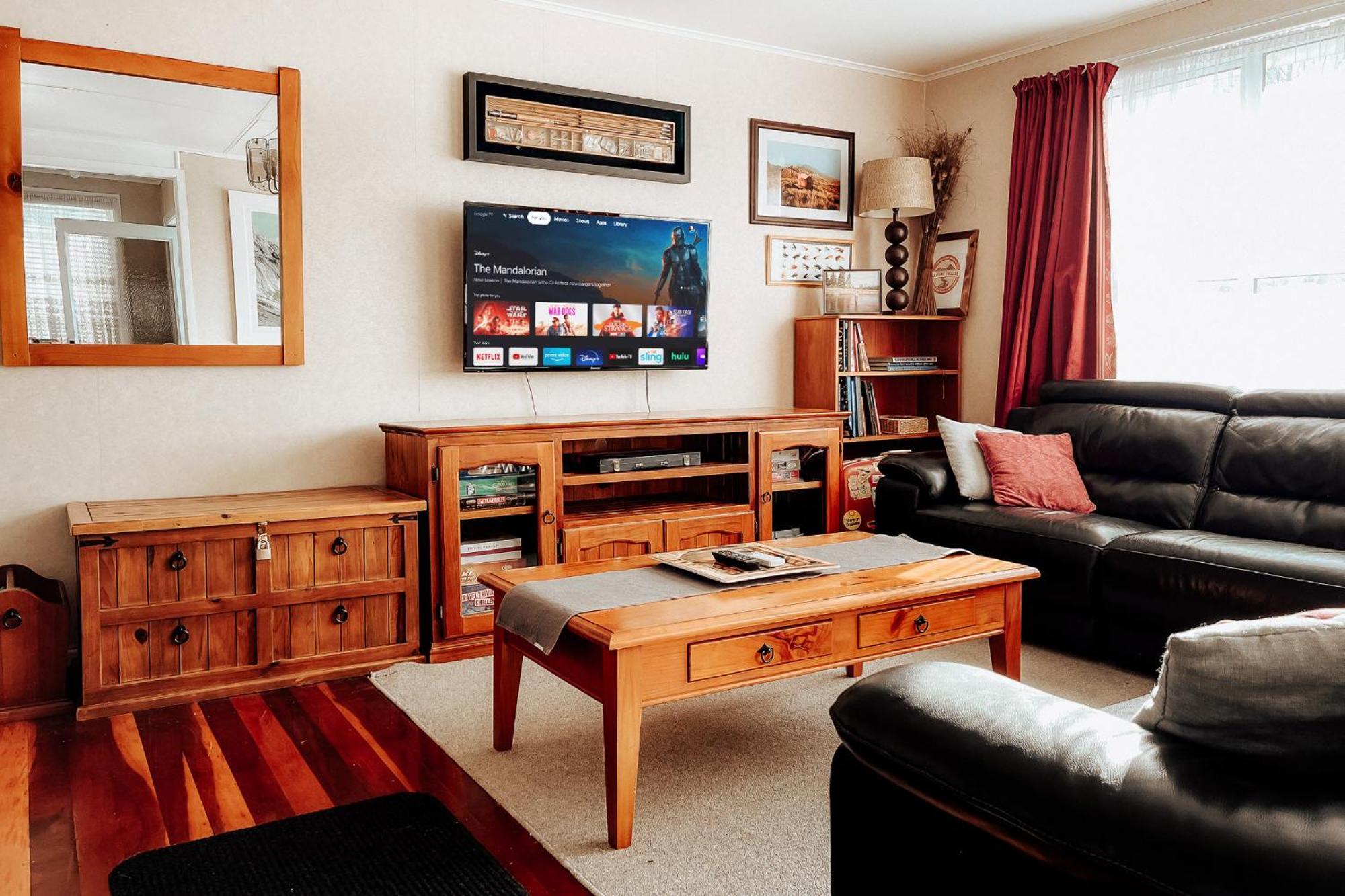Alpine House Tongariro - Turangi Holiday Home ภายนอก รูปภาพ
